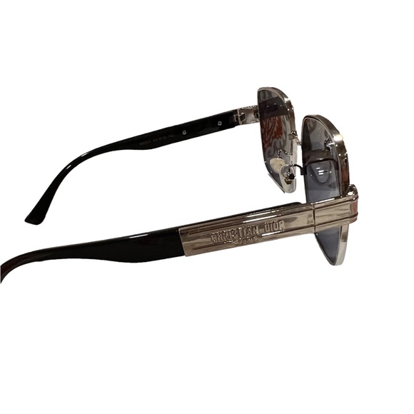 Dior - Christian Dior Sunglasses - preloved - Picture 10 of 14
